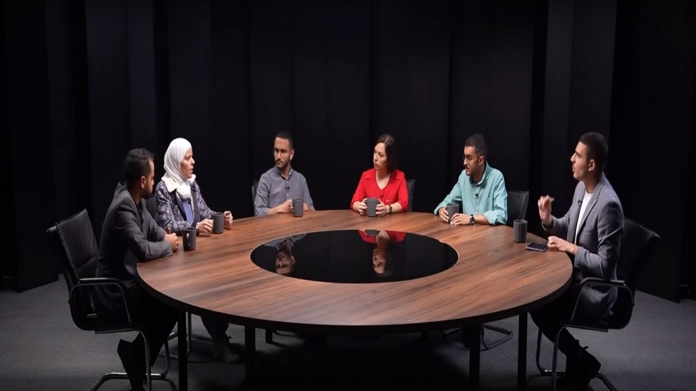 &quot;أطياف&quot; يناقش المساواة بين الرجل والمرأة