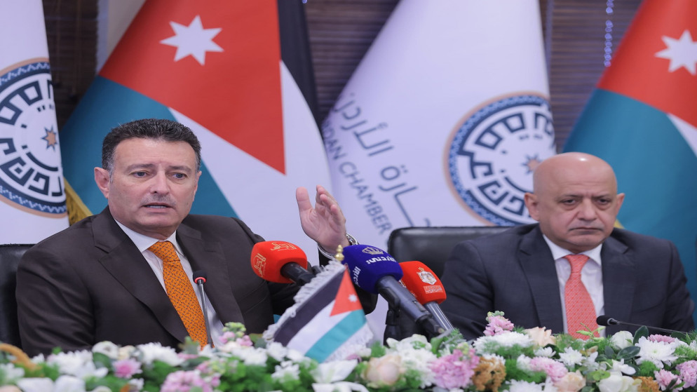 رئيس مجلس النواب يدعو إلى تشكيل فريق لبحث عراقيل تواجه القطاع الخاص