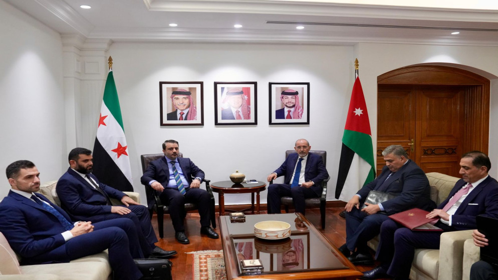 وزير الخارجية السوري يشيد بجهود الأردن في دعم استقرار سوريا وسيادتها