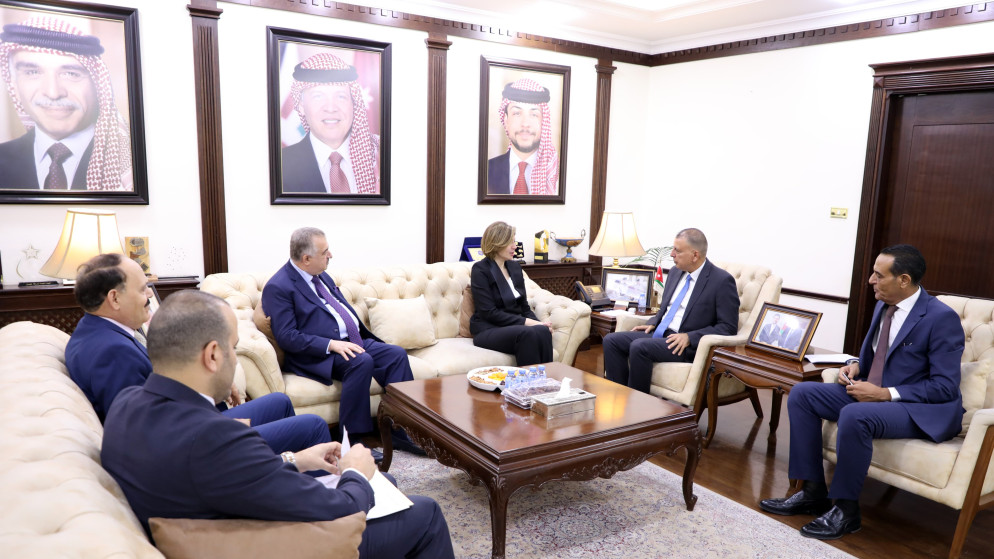 الأردن والعراق يبحثان التعاون في مجالات العودة الطوعية للاجئين العراقيين