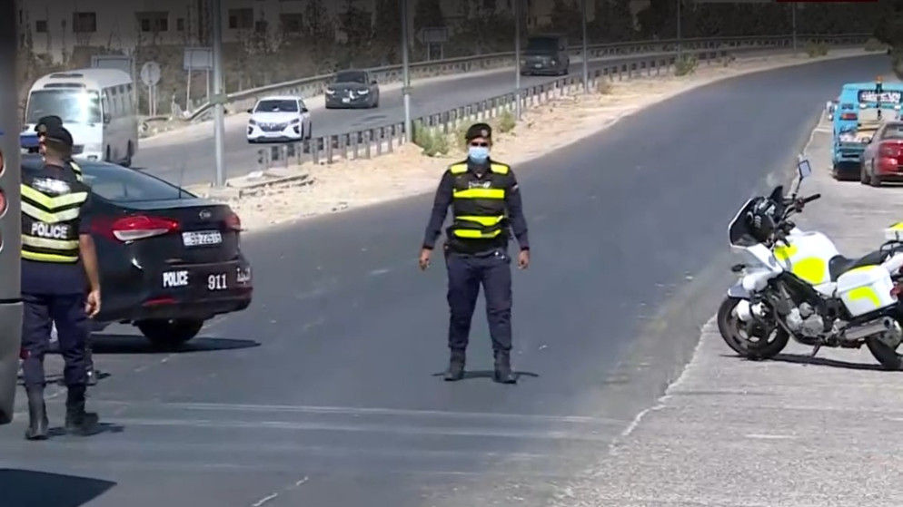 إعادة فتح طريق الكرك - عمّان بعد إغلاقه بسبب الغبار الكثيف