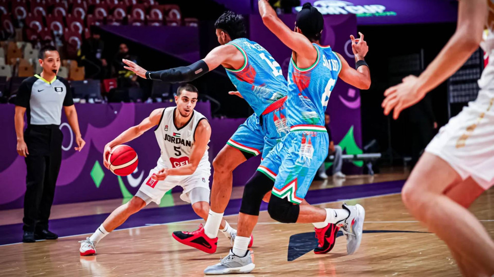 المنتخب الوطني يفوز على الهند في افتتاح مشاركته بكأس آسيا لكرة السلة